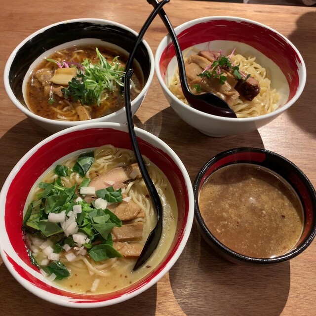 RAMEN 浜虎 福岡中洲店