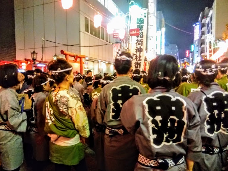 中洲の発展を見守る商売繁盛の神、國廣稲荷神社