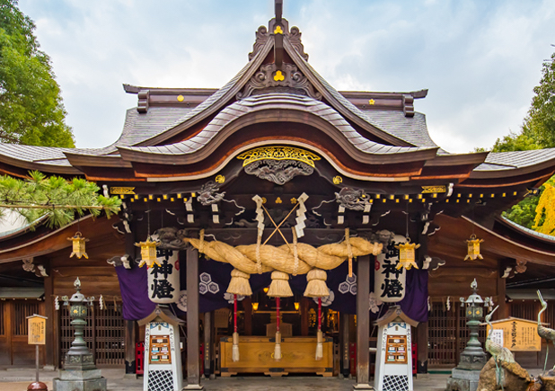 昼間に楽しむ中洲の観光スポット　2. 櫛田神社（くしだじんじゃ）