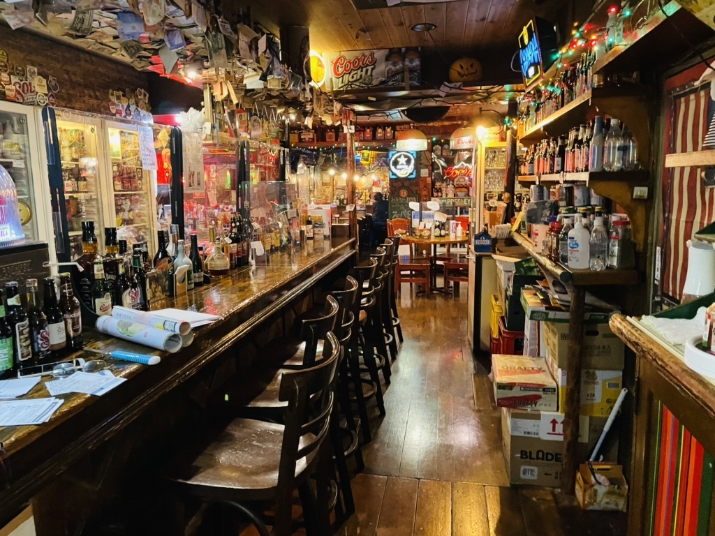 中洲の一人飲みのおすすめ店20選　3位:COTTON　FIELDS