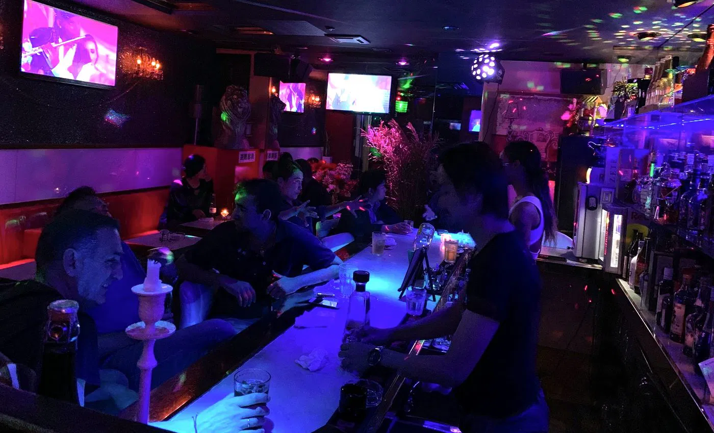中洲大人の遊び場ランキングTop20：第16位　International Bar Lounge Filipo