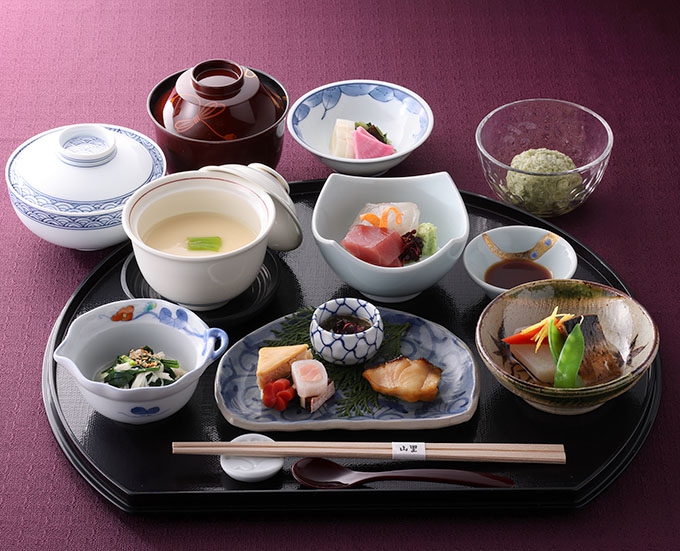 ホテルオークラ福岡和食堂山里 料理②