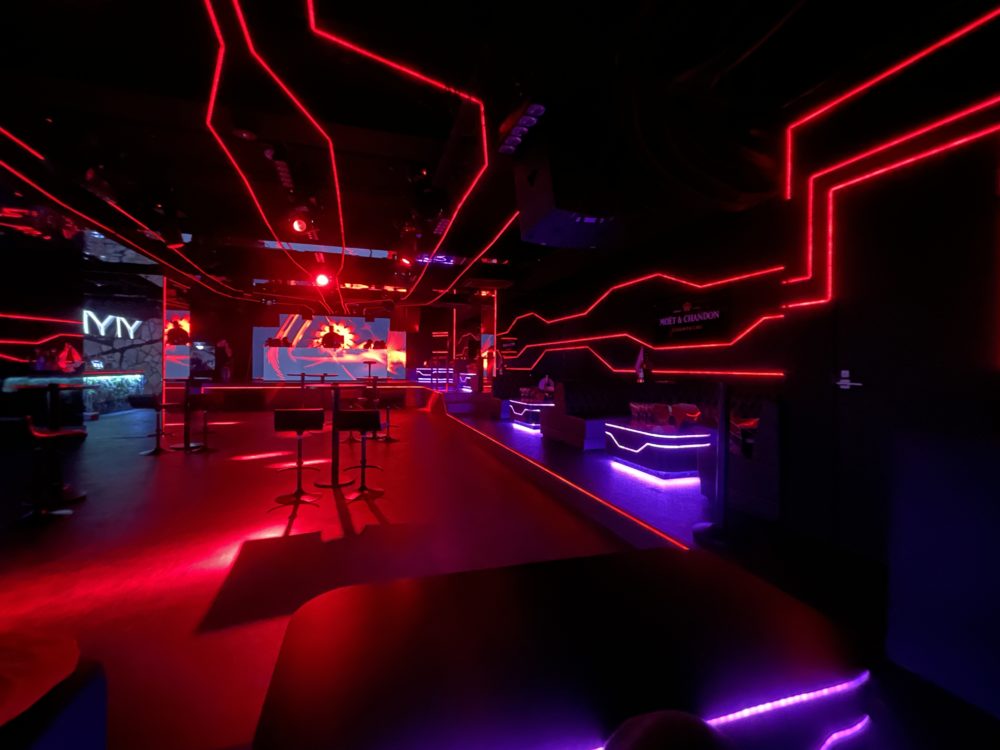 月光 NAKASU 店内風景②