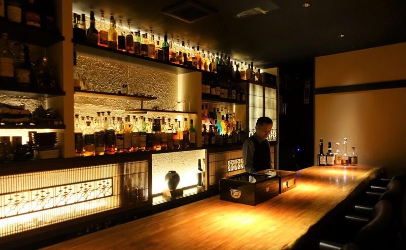 Bar FURUKAWA 店内風景①